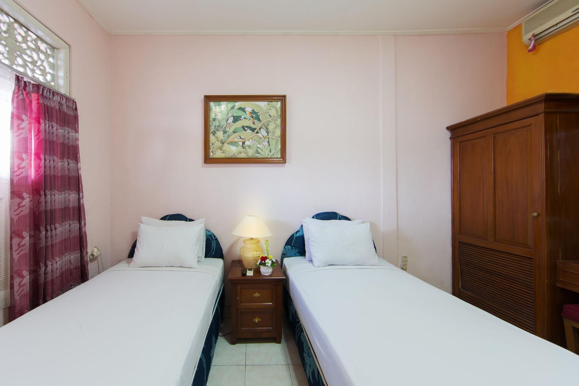 Oyo 3134 Puri Tamu Hotel Jimbaran Extérieur photo