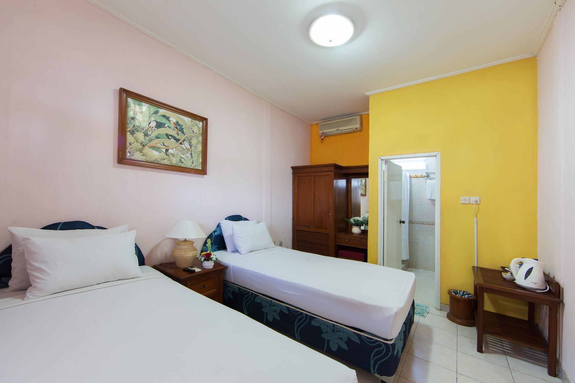 Oyo 3134 Puri Tamu Hotel Jimbaran Extérieur photo