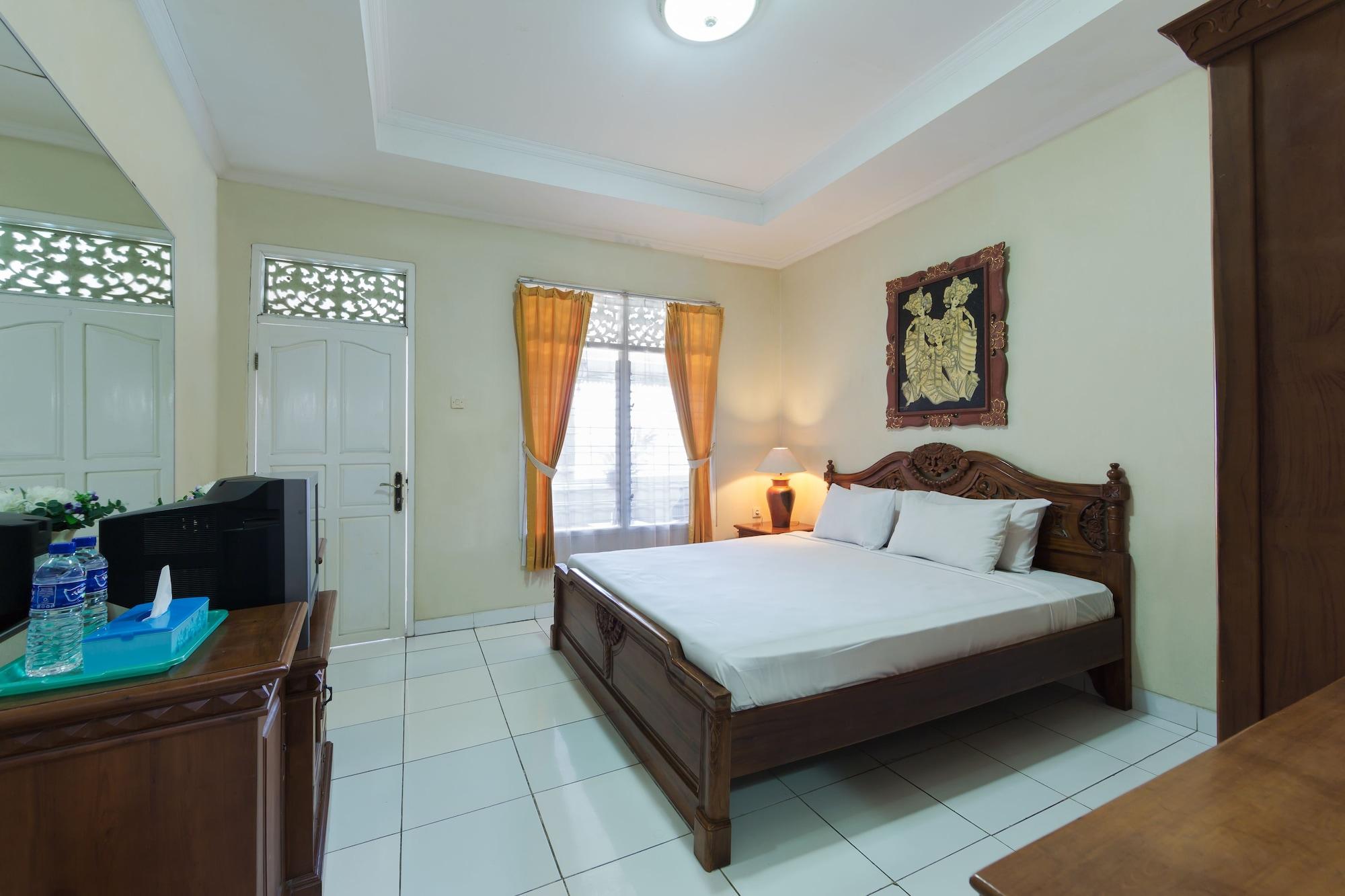 Oyo 3134 Puri Tamu Hotel Jimbaran Extérieur photo